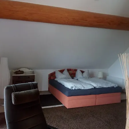 公寓 Quaint Attic In With Terrace Börgerende-Rethwisch